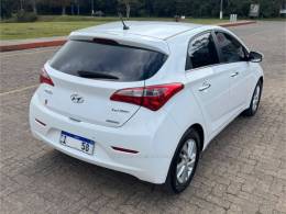 HYUNDAI - HB20 - 2014/2015 - Branca - R$ 54.800,00