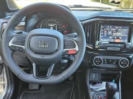 FIAT - STRADA - 2023/2024 - Prata - R$ 129.900,00
