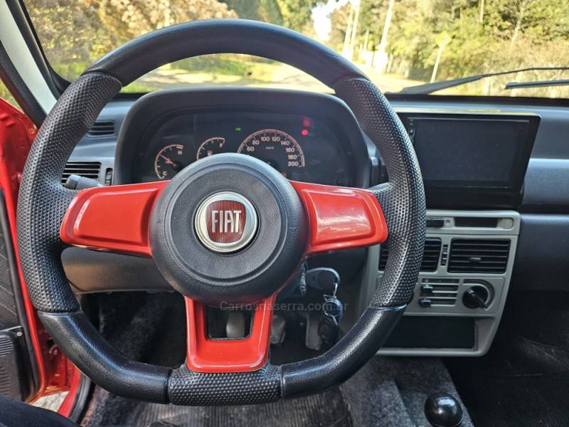 FIAT - UNO - 2006/2006 - Vermelha - R$ 18.000,00