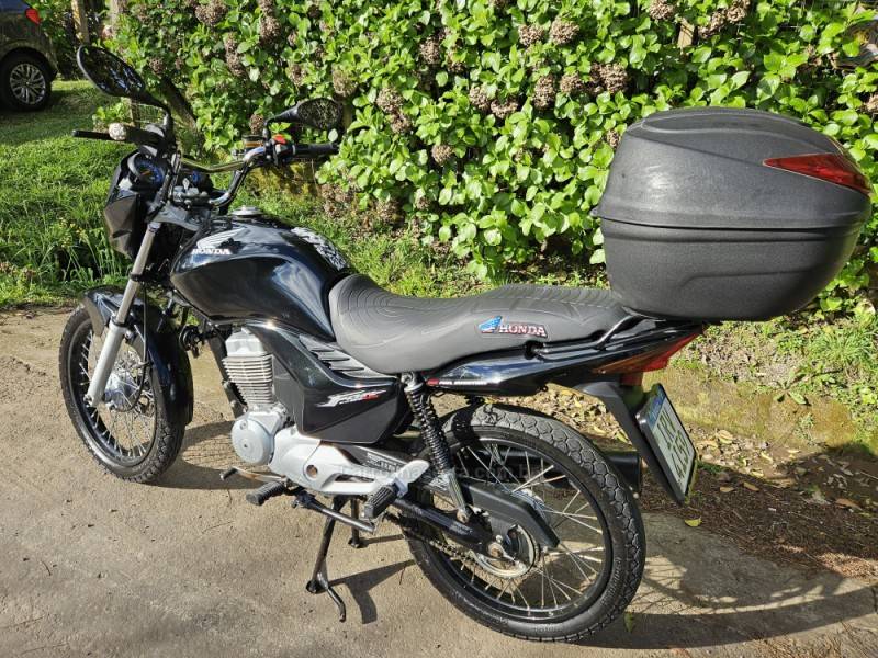 HONDA - CG 150 - 2011/2011 - Preta - R$ 11.800,00