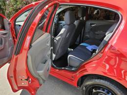 FIAT - PALIO - 2014/2015 - Vermelha - R$ 38.000,00