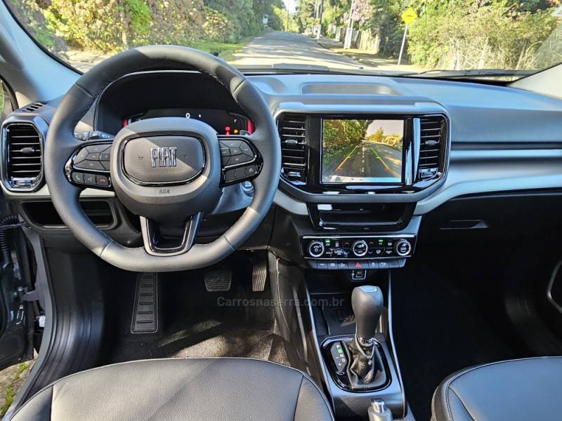 FIAT - TORO - 2025/2025 - Várias - R$ 206.990,00