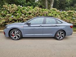 VOLKSWAGEN - JETTA - 2024/2024 - Várias - R$ 245.000,00