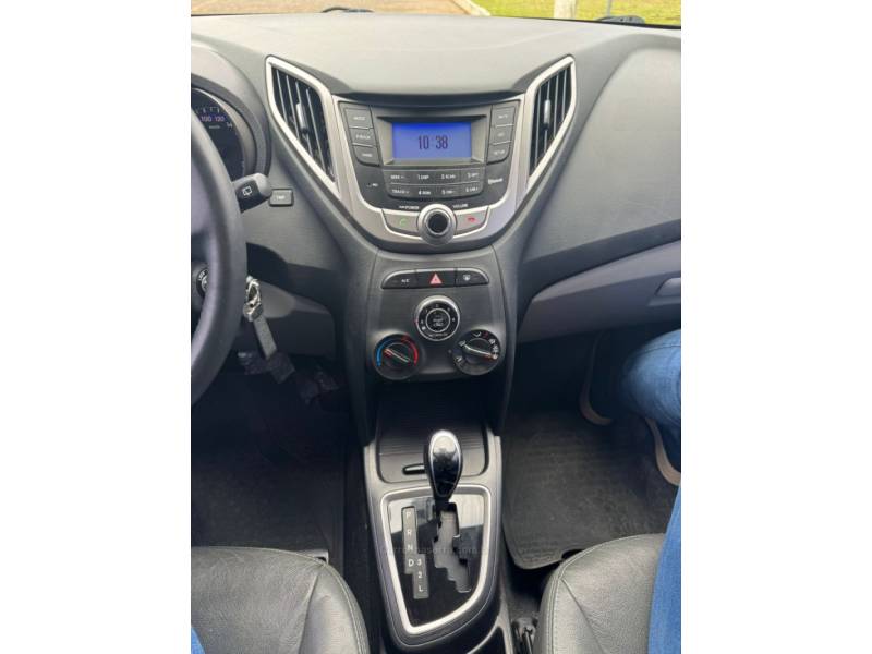 HYUNDAI - HB20 - 2014/2015 - Branca - R$ 54.800,00
