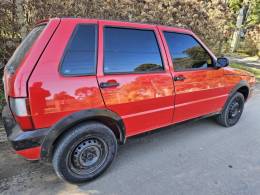 FIAT - UNO - 2006/2006 - Vermelha - R$ 18.000,00