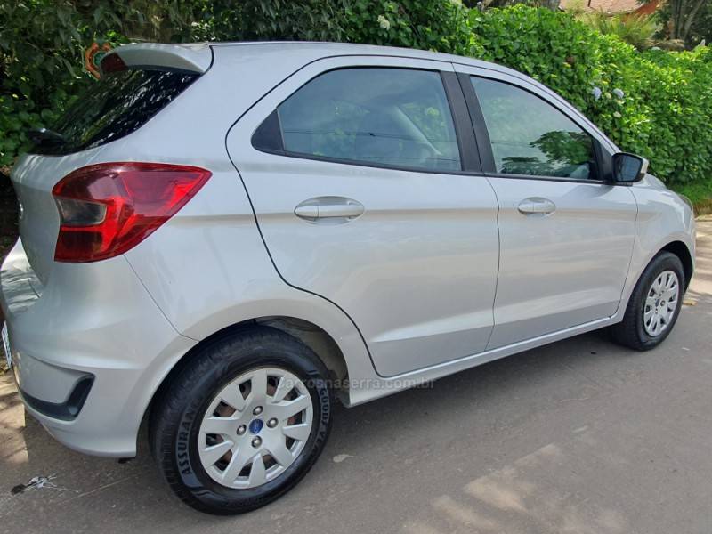 FORD - KA - 2020/2020 - Prata - R$ 49.800,00