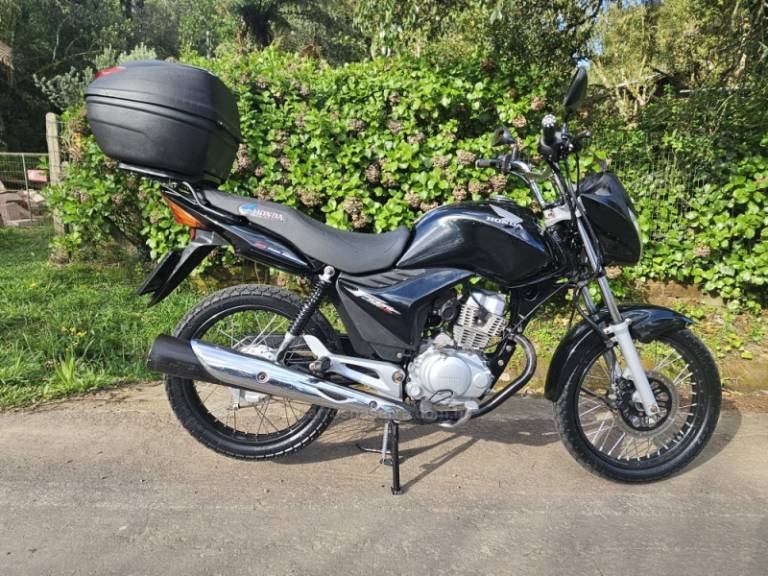 HONDA - CG 150 - 2011/2011 - Preta - R$ 11.800,00