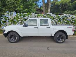 FORD - RANGER - 2011/2012 - Branca - R$ 68.900,00