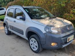 FIAT - UNO - 2011/2012 - Prata - R$ 32.000,00